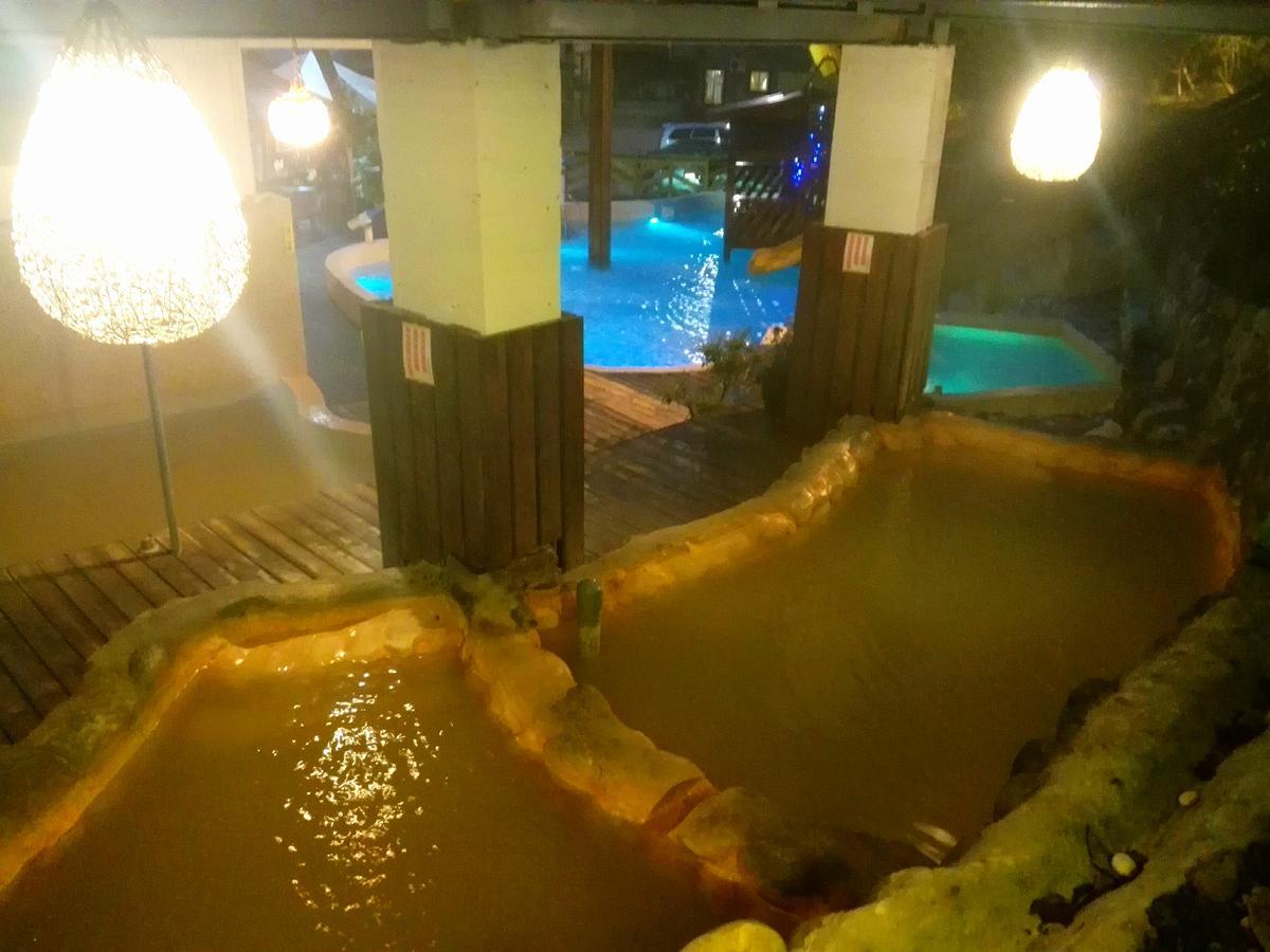 Cocos Hot Spring Hotel رويسي المظهر الخارجي الصورة